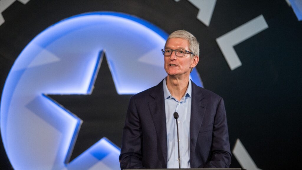 Tim Cook