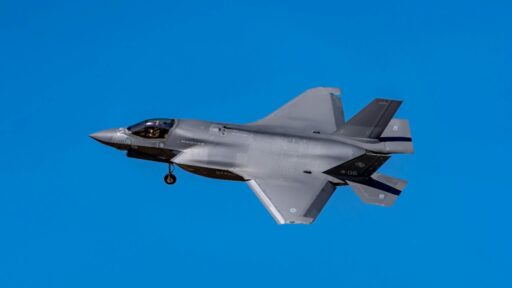 f35