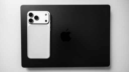 Iphone 17 pro max with mac