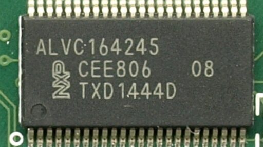 NXP 74ALVC164245