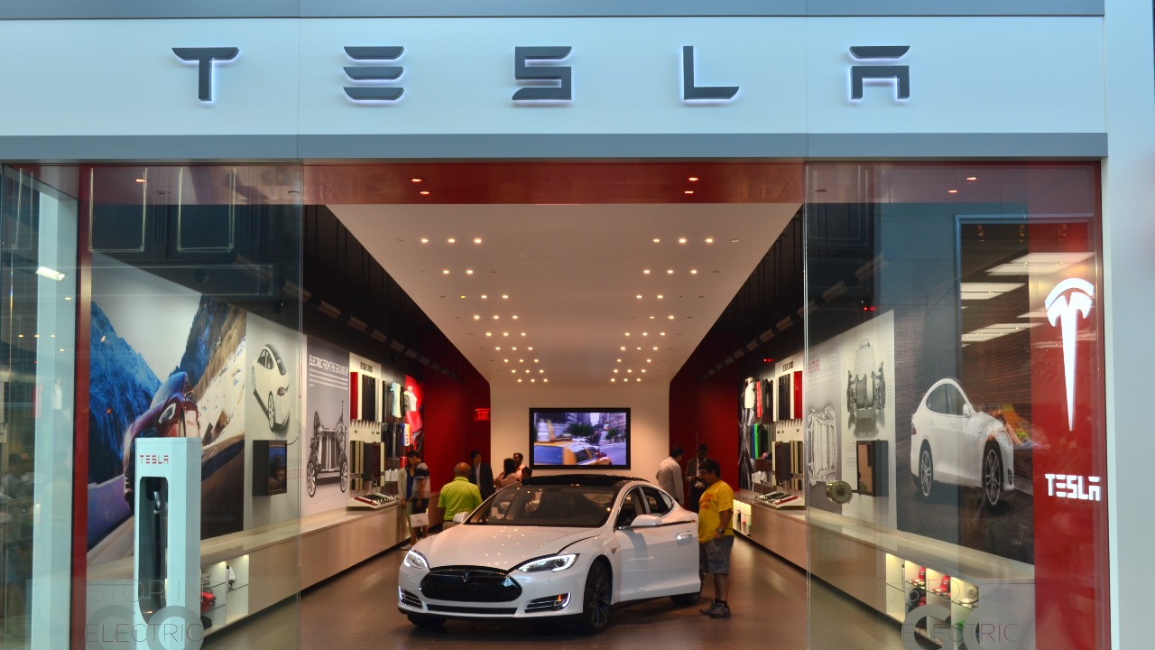 TeslaMotors Yorkdale5