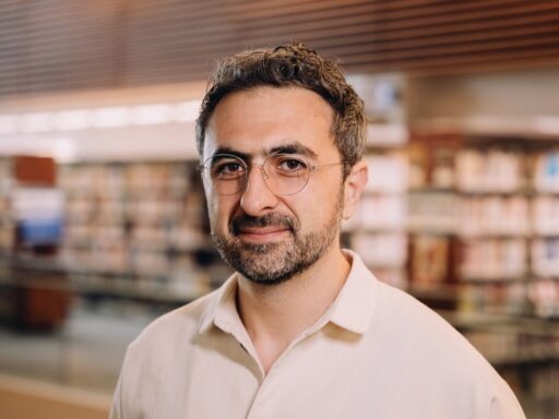 Mustafa Suleyman photo