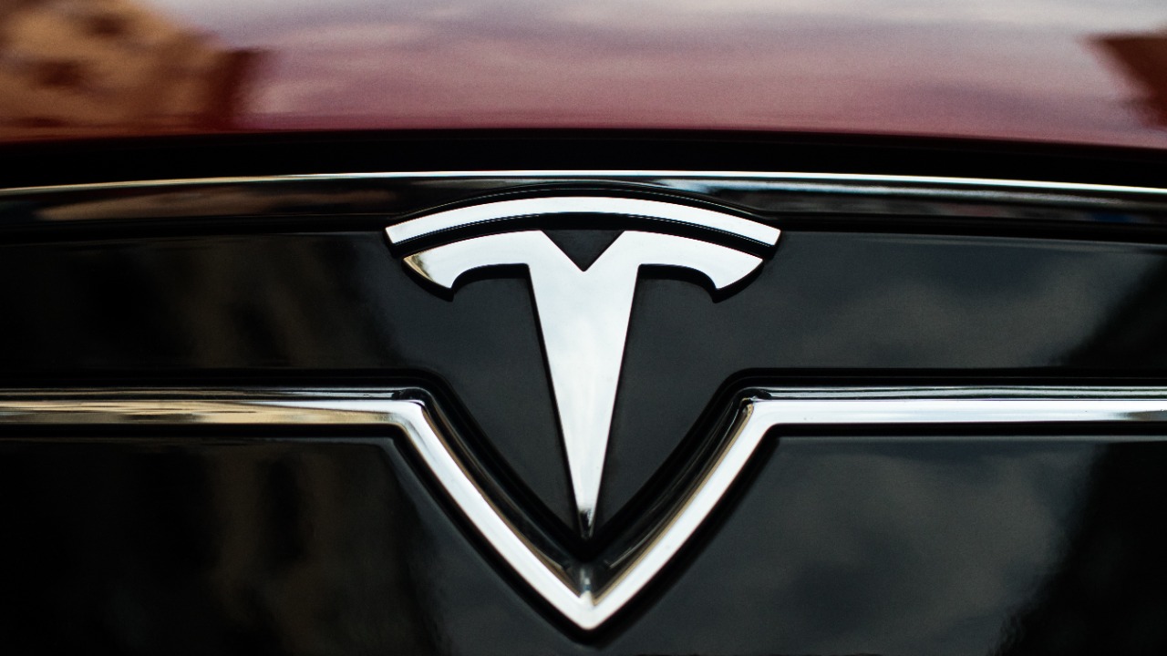 Tesla Badge