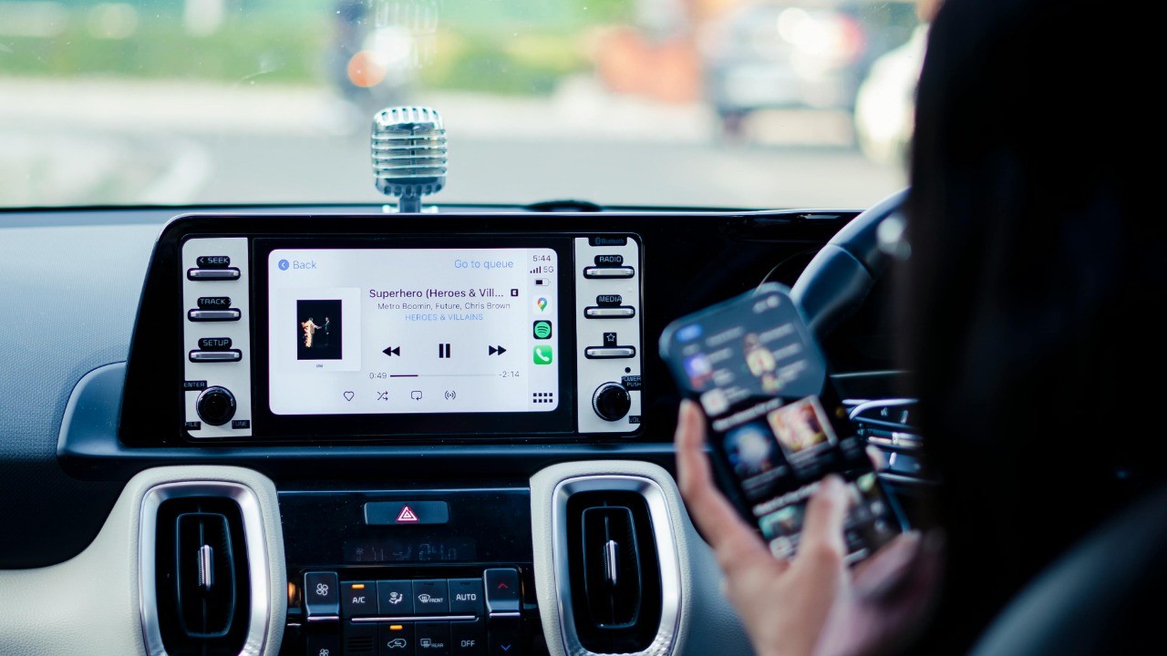 CarPlay Ultra