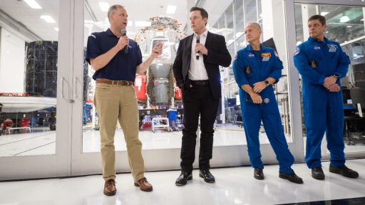Elon Mush Nasa Crew