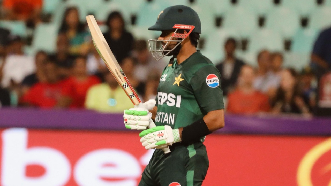 New Zealand Face Familiar Foes Pakistan