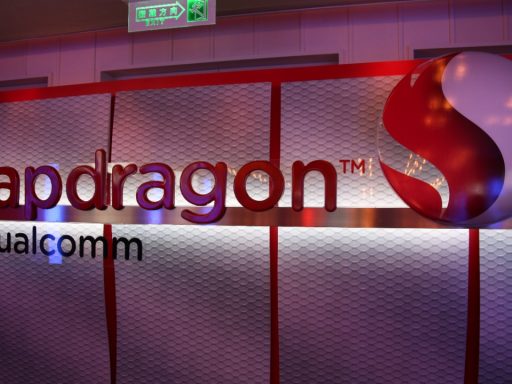 Snapdragon by Qualcomm