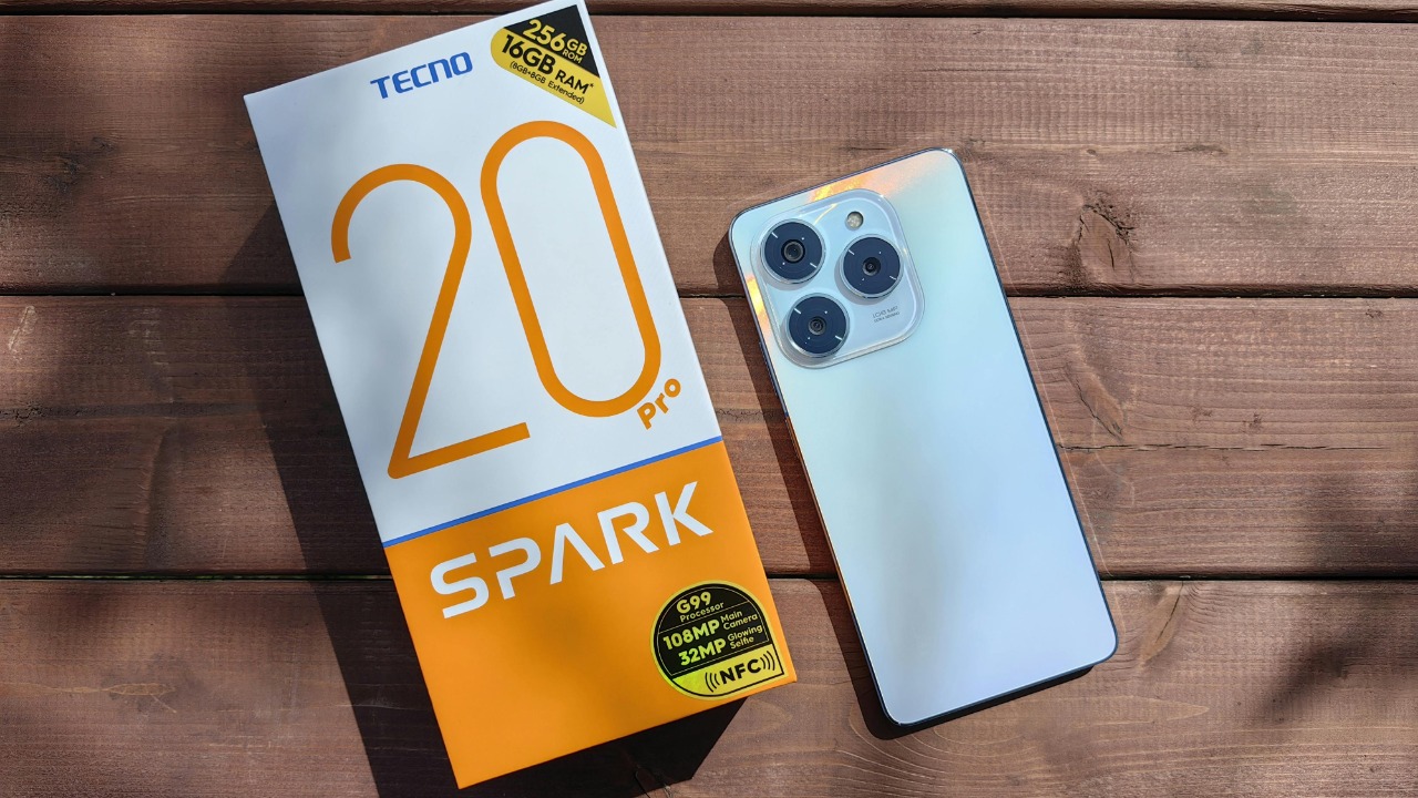 TECNO Spark