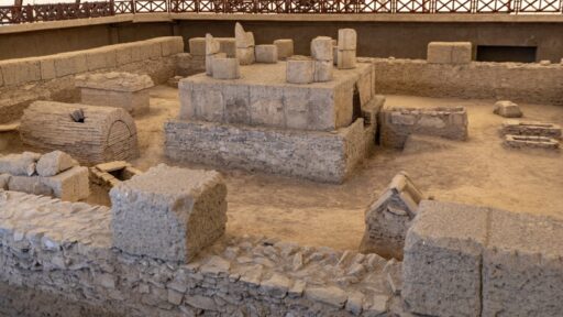 elite tomb
