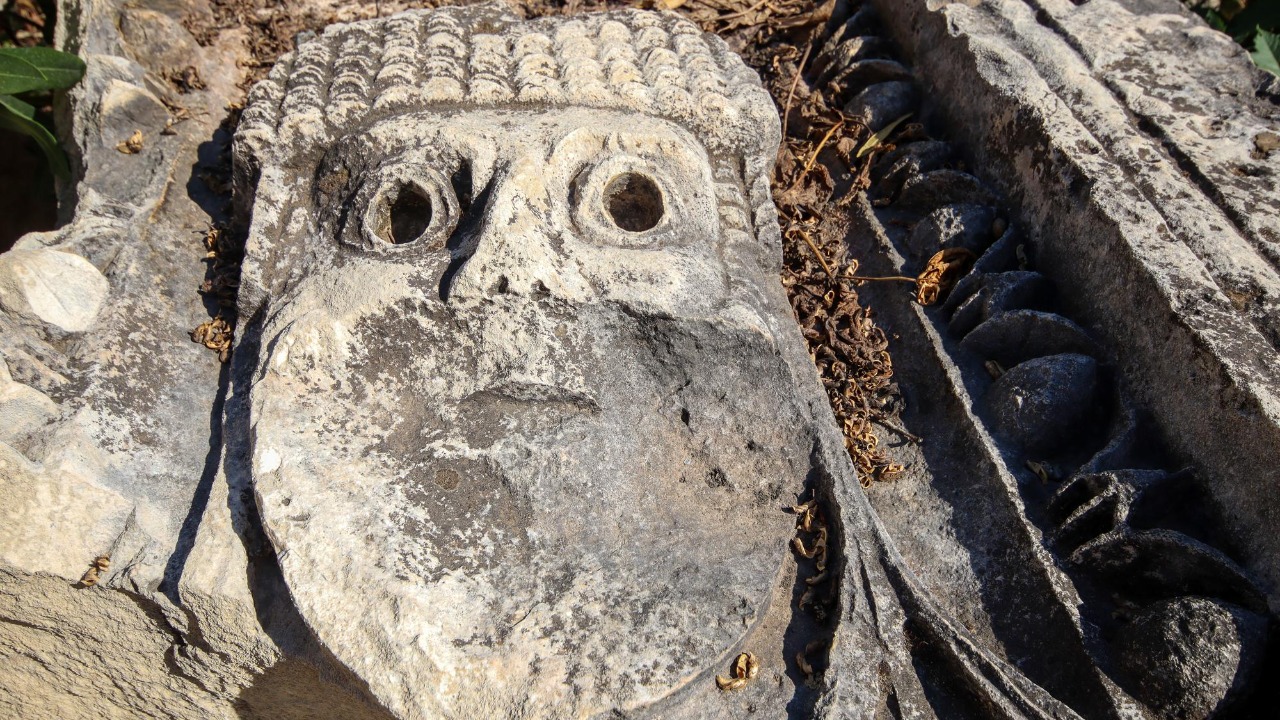 giant craved stone owl