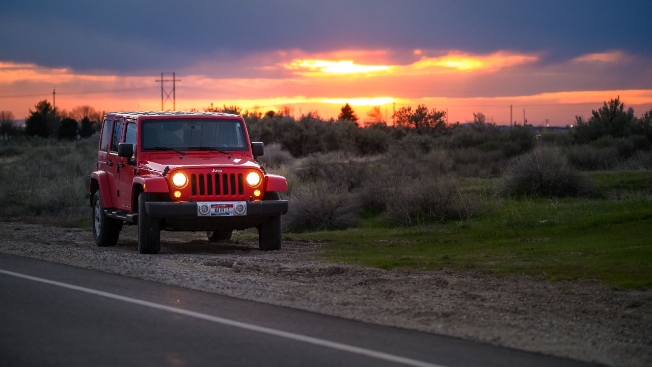 jeep park outside