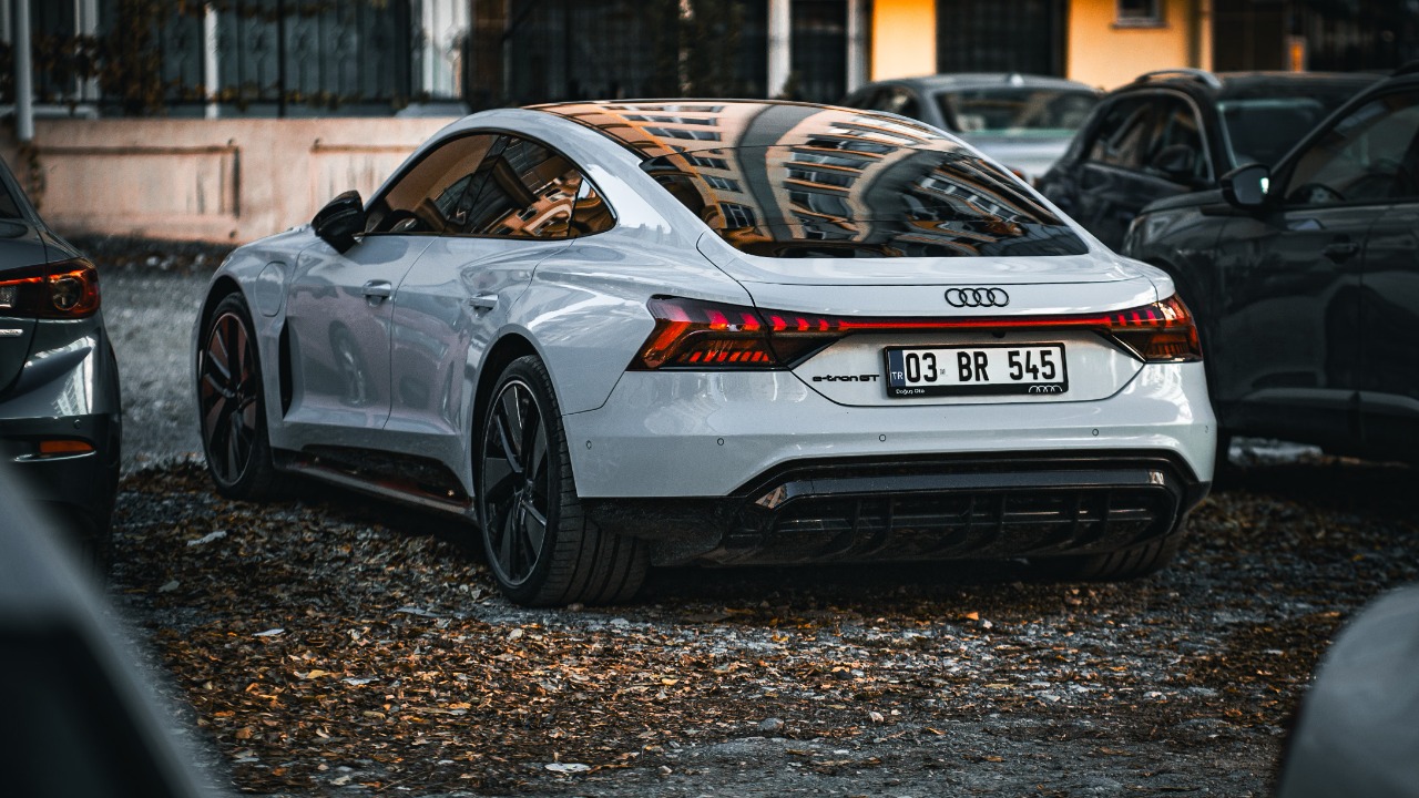 Audi Q6 e-tron