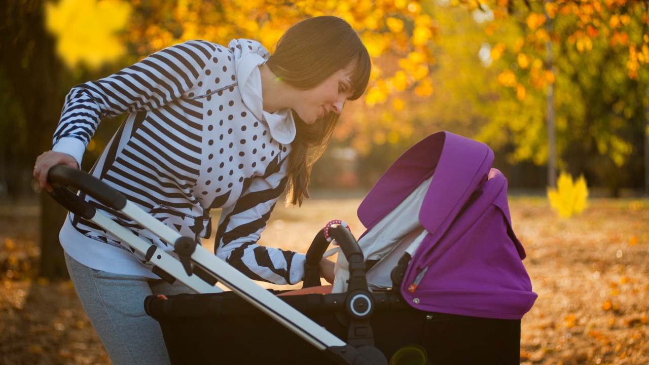 Convertible strollers