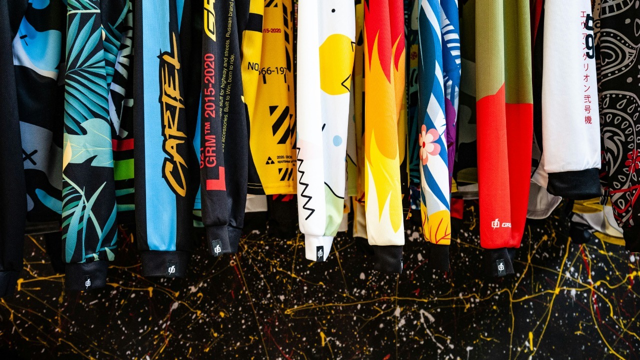 Dive Sticks