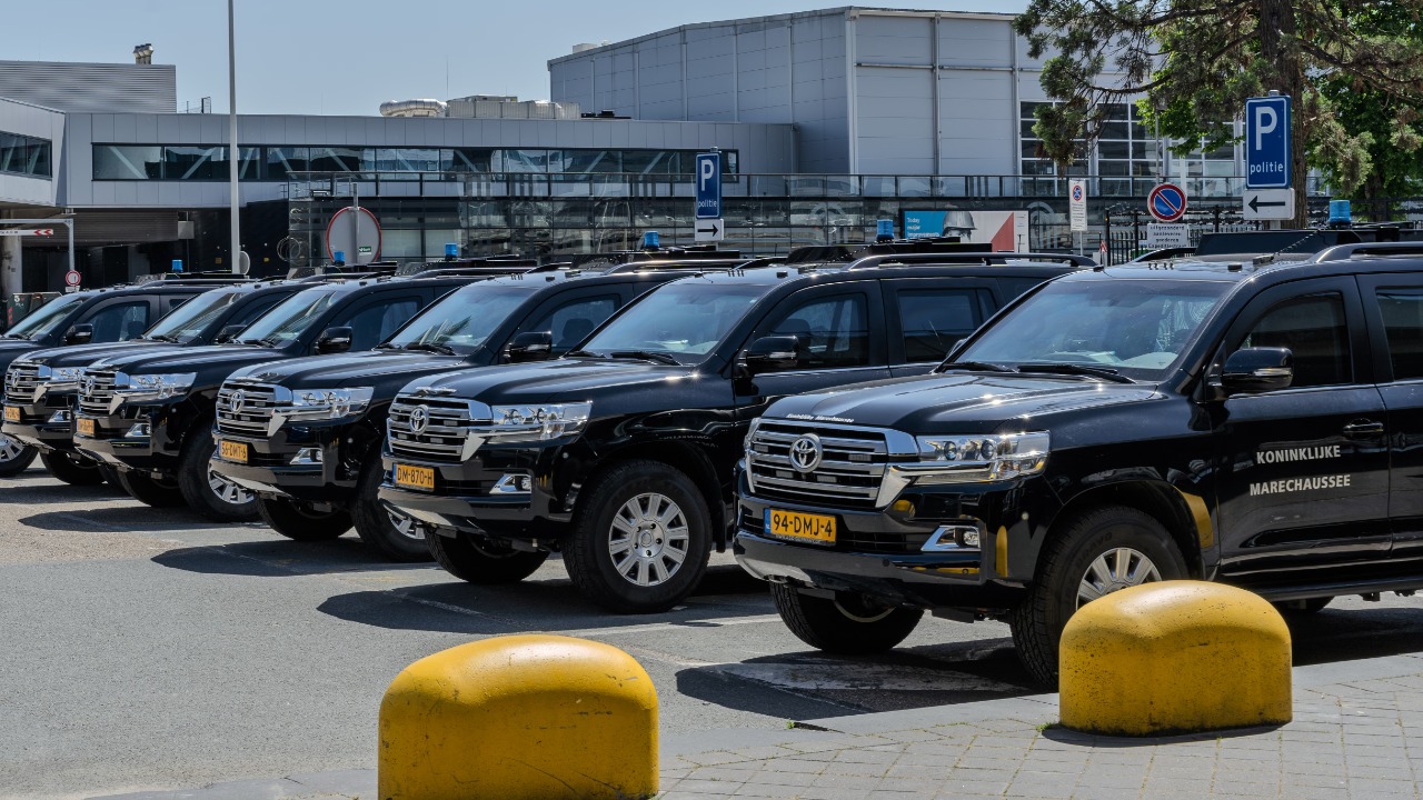 SUV