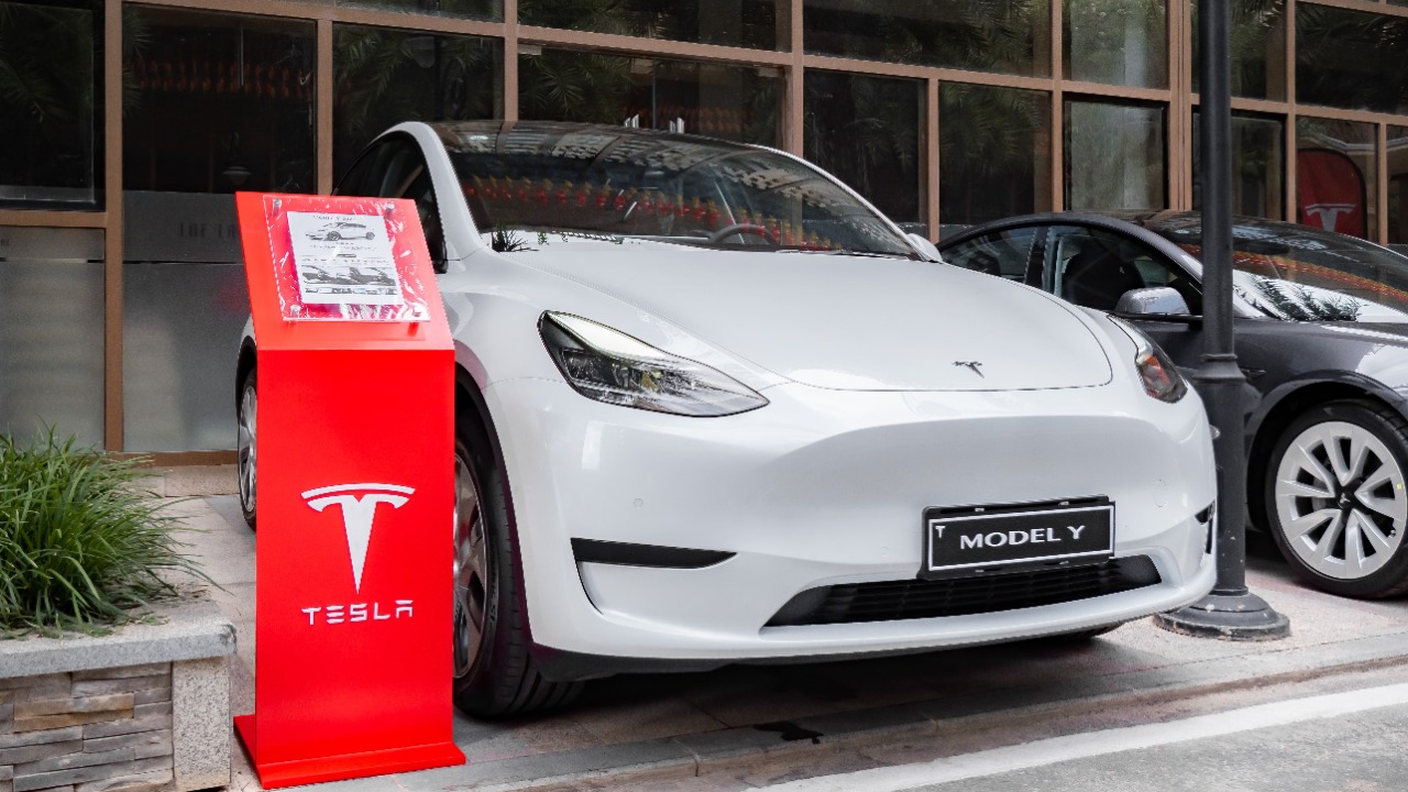 Tesla