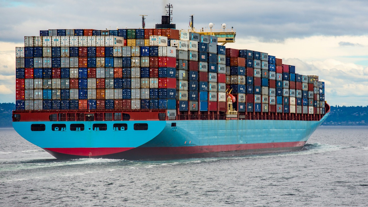 container ships