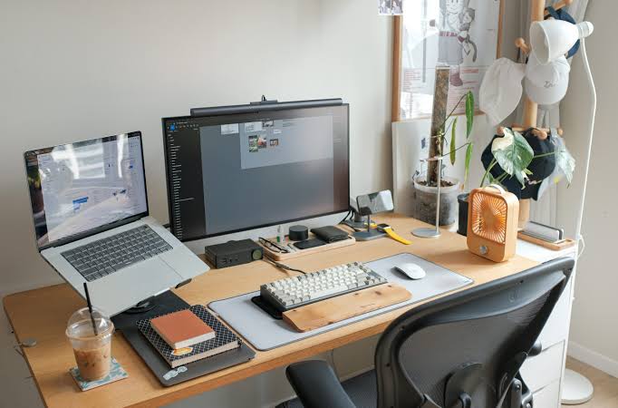 Desk Gadgets