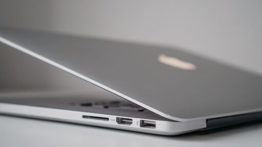 macOS