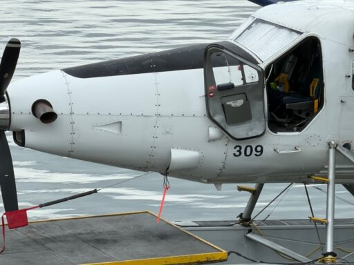 seaplane