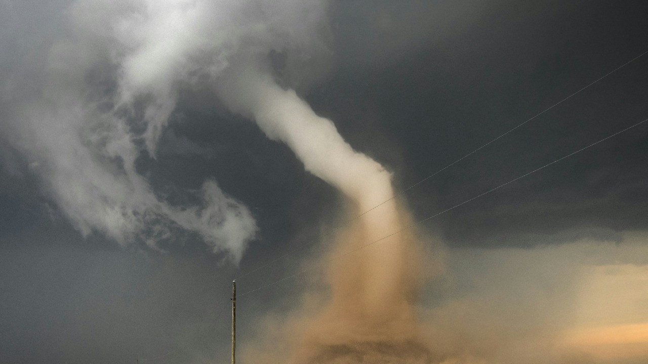 tornado