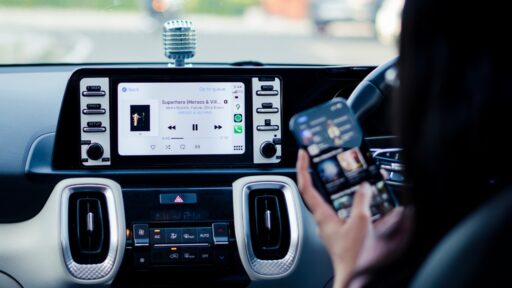 Apple CarPlay